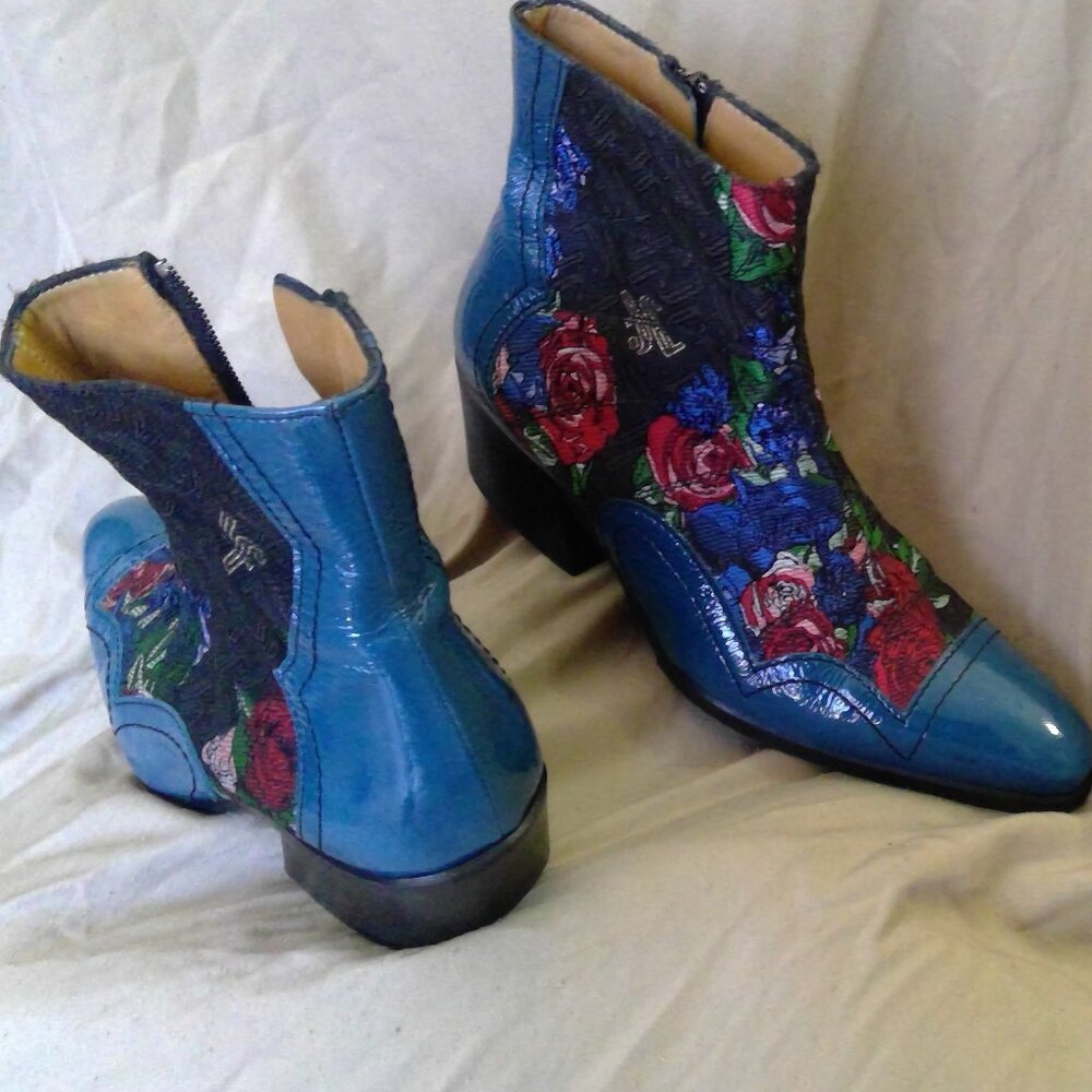 JOHN FLUEVOG ANKLE BOOTS
